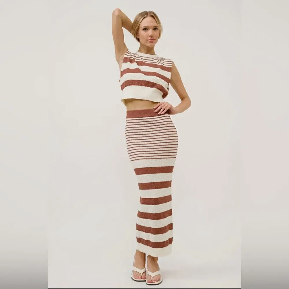 085. KNITTED STRIPE SET- CROP TOP AND MIDI SKIRT